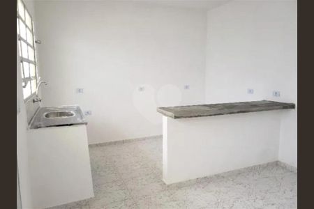 Casa de Condomínio à venda com 4 quartos, 220m² em Jardim Porteira Grande, São Paulo