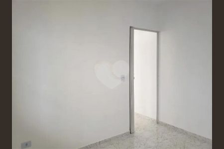 Casa de Condomínio à venda com 4 quartos, 220m² em Jardim Porteira Grande, São Paulo