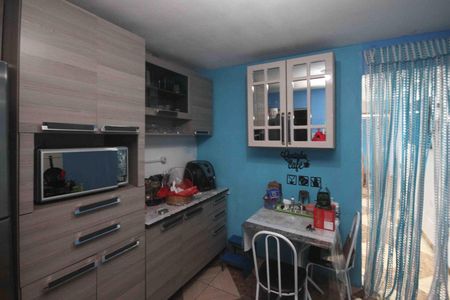 Casa à venda com 300m², 5 quartos e 2 vagasCozinha