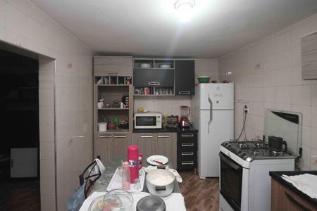 Casa à venda com 300m², 5 quartos e 2 vagasCozinha Casa 02