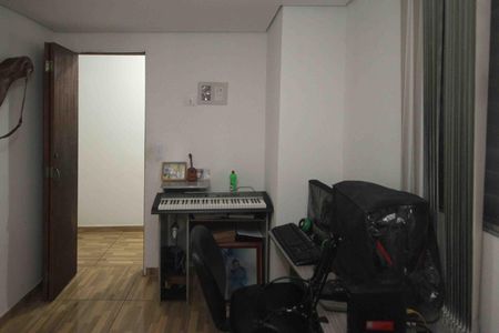 Casa à venda com 300m², 5 quartos e 2 vagasQuarto 02