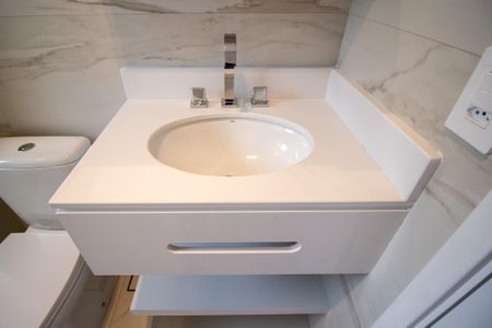 Apartamento para alugar com 128m², 3 quartos e 3 vagasBanheiro da Suite 2 