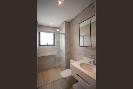 Apartamento para alugar com 128m², 3 quartos e 3 vagasBanheiro da Suite 2 