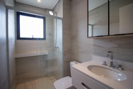 Apartamento para alugar com 128m², 3 quartos e 3 vagasBanheiro da Suite 2 