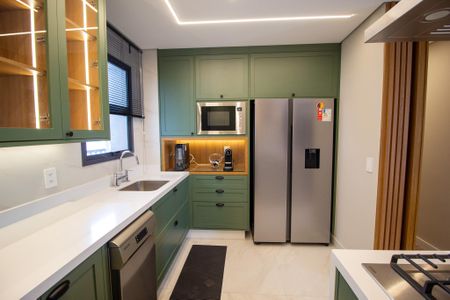Apartamento para alugar com 128m², 3 quartos e 3 vagasCozinha 