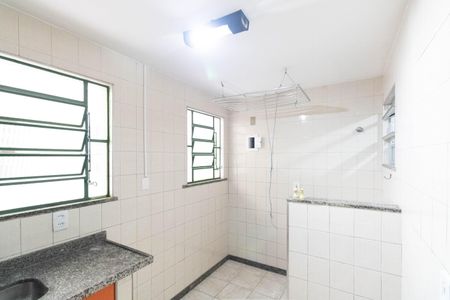 Casa para alugar com 40m², 1 quarto e sem vagaCozinha e Área de Serviço