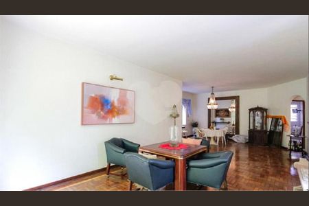 Casa à venda com 3 quartos, 390m² em Planalto Paulista, São Paulo