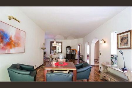 Casa à venda com 3 quartos, 390m² em Planalto Paulista, São Paulo