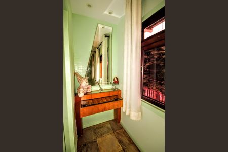 Casa de condomínio à venda com 315m², 5 quartos e 4 vagasquarto 1