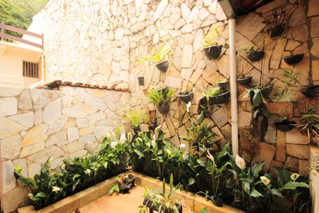 Casa de condomínio à venda com 315m², 5 quartos e 4 vagasjardim