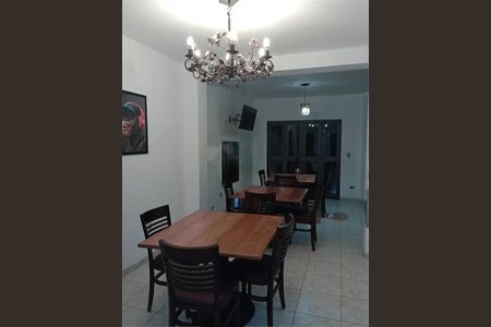 Casa à venda com 350m², 5 quartos e 3 vagas