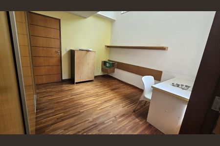 Casa à venda com 222m², 4 quartos e 5 vagasFoto 07