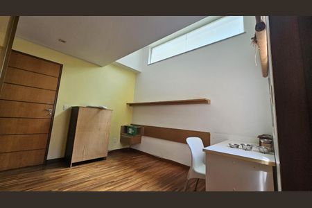 Casa à venda com 222m², 4 quartos e 5 vagasFoto 10