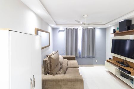 Sala de casa de condomínio para alugar com 2 quartos, 75m² em Campo Grande, Rio de Janeiro