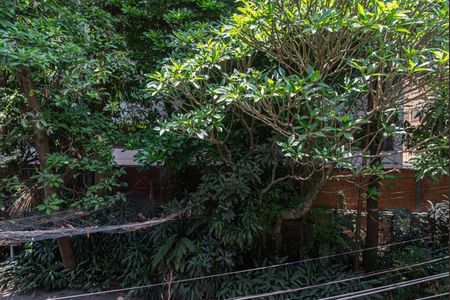 Casa à venda com 101m², 3 quartos e 2 vagas Casa à venda com 101m², 3 quartos e 2 vagasVista do Quarto 2