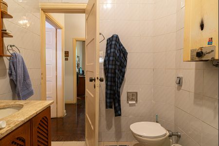 Casa à venda com 101m², 3 quartos e 2 vagas Casa à venda com 101m², 3 quartos e 2 vagasBanheiro 2