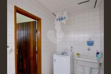 Casa à venda com 3 quartos, 178m² em Vila Brasilio Machado, São Paulo
