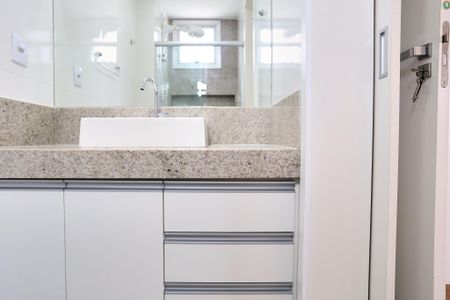 Apartamento para alugar com 80m², 3 quartos e 2 vagasBanheiro da Suíte