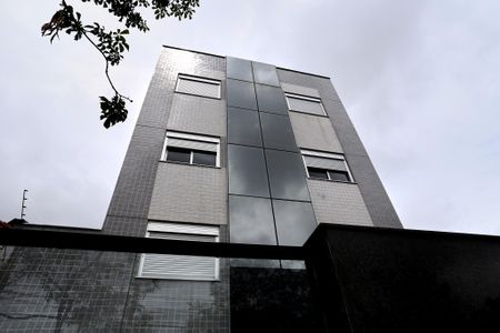 Apartamento para alugar com 80m², 3 quartos e 2 vagasFachada