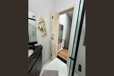 Casa de Condomínio à venda com 3 quartos, 168m² em Pari, São Paulo