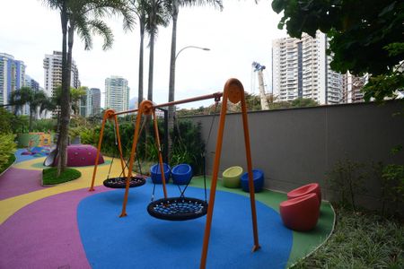 Apartamento à venda com 165m², 4 quartos e sem vagaÁrea Comum