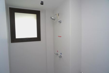 Apartamento à venda com 165m², 4 quartos e sem vagaBanheiro Suíte Americana