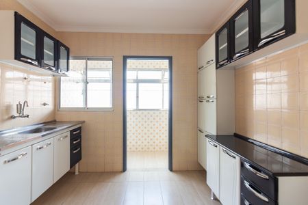 Apartamento à venda com 62m², 2 quartos e 1 vagaCozinha 