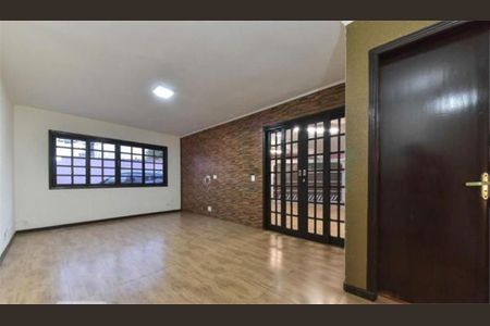 Casa à venda com 3 quartos, 258m² em Jardim das Quatro Marias, São Bernardo do Campo