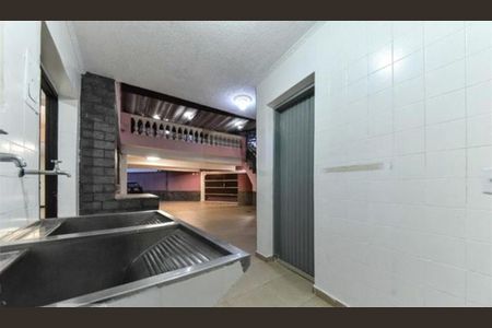 Casa à venda com 3 quartos, 258m² em Jardim das Quatro Marias, São Bernardo do Campo
