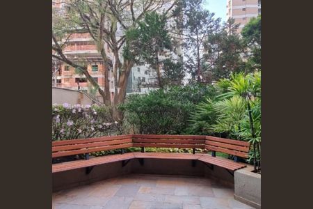 Apartamento à venda com 122m², 4 quartos e 2 vagas Apartamento à venda com 122m², 4 quartos e 2 vagasÁrea externa