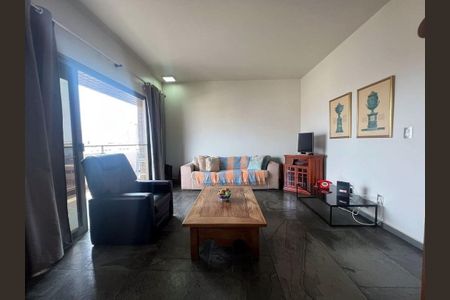 Apartamento à venda com 122m², 4 quartos e 2 vagas Apartamento à venda com 122m², 4 quartos e 2 vagasSala