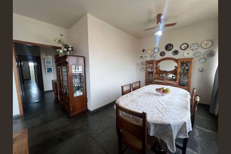 Apartamento à venda com 122m², 4 quartos e 2 vagas Apartamento à venda com 122m², 4 quartos e 2 vagasSala