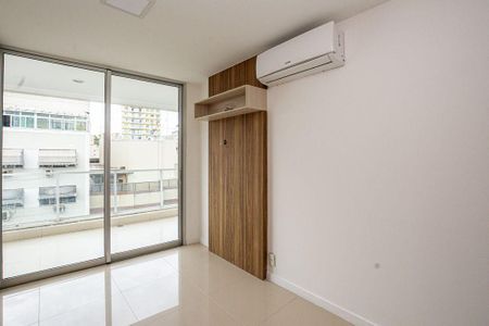 Apartamento à venda com 3 quartos, 191m² em Ingá, Niterói