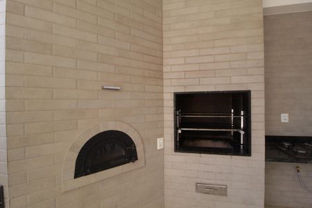 Apartamento para alugar com 60m², 2 quartos e 2 vagasÁrea comum - Churrasqueira