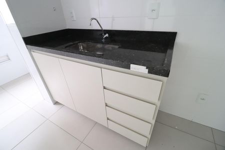 Apartamento para alugar com 60m², 2 quartos e 2 vagasCozinha