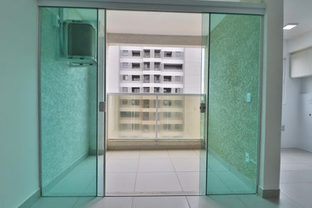 Sacada de apartamento para alugar com 2 quartos, 60m² em Granja Marileusa, Uberlândia