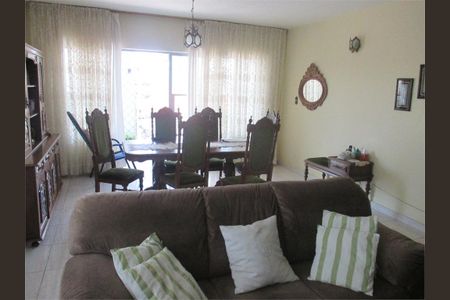 Casa à venda com 3 quartos, 287m² em Vila Santa Catarina, São Paulo