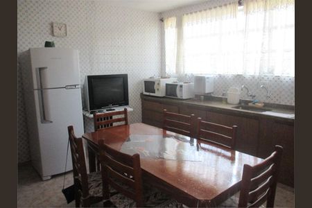 Casa à venda com 3 quartos, 287m² em Vila Santa Catarina, São Paulo