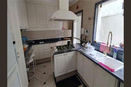 Casa à venda com 344m², 4 quartos e 3 vagas