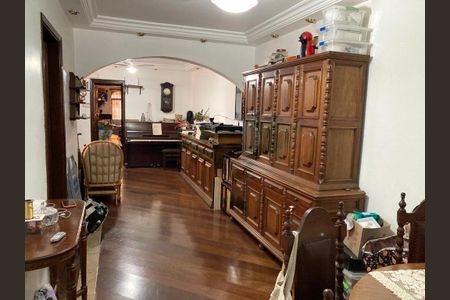 Casa à venda com 4 quartos, 160m² em Vila Sao Paulo, São Paulo