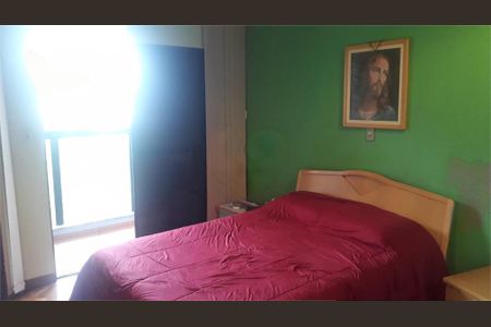 Casa à venda com 3 quartos, 226m² em Vila Alpina, São Paulo