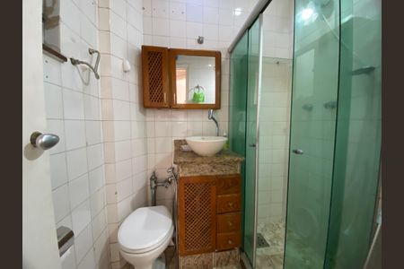 Apartamento para alugar com 40m², 2 quartos e sem vagaBanheiro 