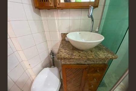 Apartamento para alugar com 40m², 2 quartos e sem vagaBanheiro 