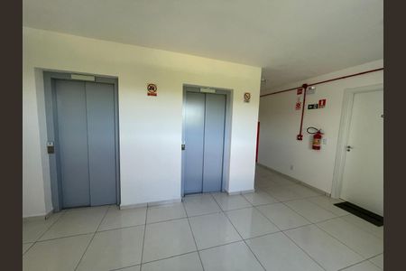 Apartamento para alugar com 62m², 2 quartos e 1 vagaElevador