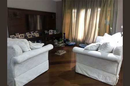 Casa à venda com 4 quartos, 438m² em Vila Ré, São Paulo