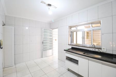 Casa à venda com 172m², 3 quartos e 1 vaga