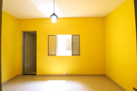 Casa à venda com 172m², 3 quartos e 1 vaga