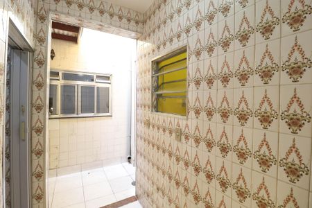 Casa à venda com 172m², 3 quartos e 1 vaga