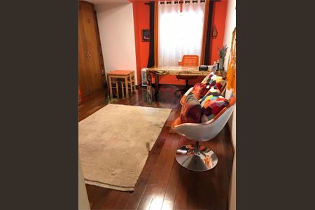 Casa à venda com 3 quartos, 280m² em Campo Belo, São Paulo