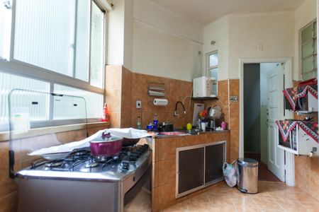 Apartamento à venda com 150m², 3 quartos e sem vagaCozinha
